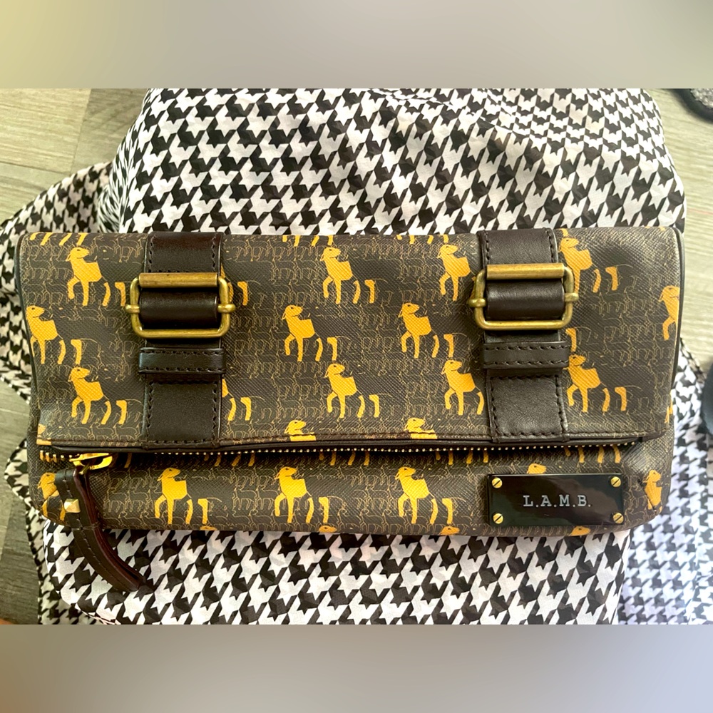 L.A.M.B. Clutch